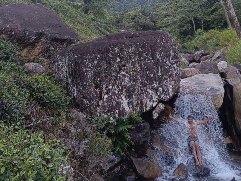 waterfall dip